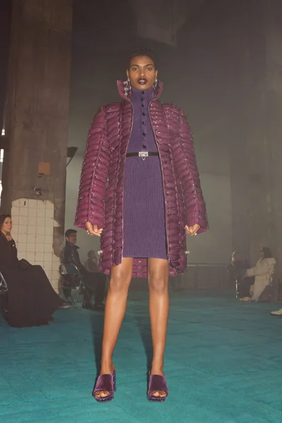 Look 61
